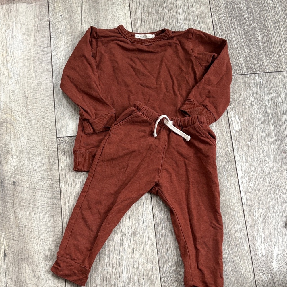Haven Kids Sweatsuit in Redwood